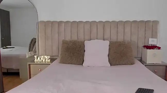 Snapshot of Sophie_Restrepo chatting on 11, 3, 2025 Sophie Restrepo online show from 11, 3, 2025