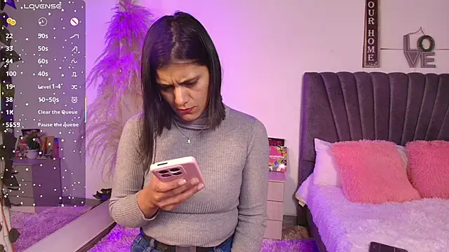 Snapshot of miaoconell chatting on 22, 6, 2026 miaoconell online show from 22, 6, 2026