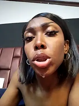 Snapshot of RitaGibsonn chatting on 11, 3, 2025 RitaGibsonn online show from 11, 3, 2025