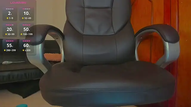 Snapshot of MxsterJohn chatting on 1, 3, 2025 MxsterJohn online show from 1, 3, 2025