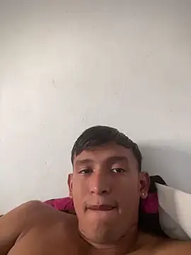 Snapshot of Babyalienqm chatting on 17, 12, 2025 Babyalienqm online show from 17, 12, 2025