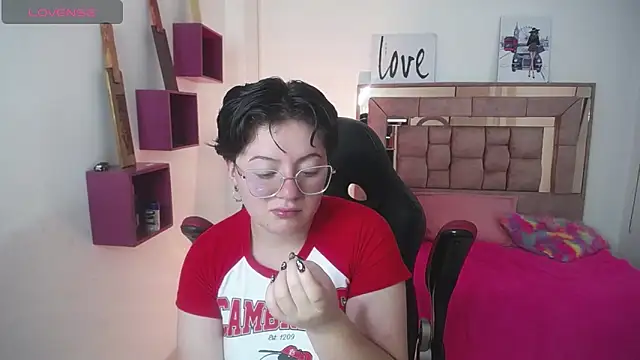 Snapshot of safyka chatting on 31, 10, 2025 safyka online show from 31, 10, 2025