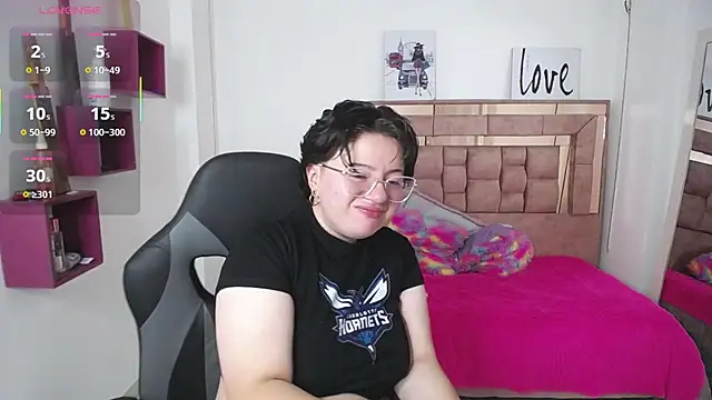 Snapshot of safyka chatting on 26, 11, 2025 safyka online show from 26, 11, 2025