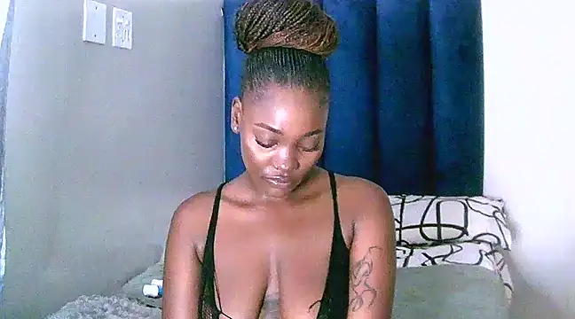 PrincessTamara online show from 28, 2, 2025