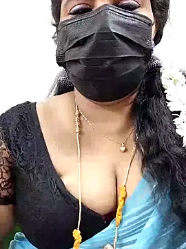 Snapshot of abinaya26 chatting on 27, 2, 2025 abinaya26 online show from 27, 2, 2025