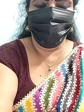 Snapshot of abinaya26 chatting on 13, 10, 2025 abinaya26 online show from 13, 10, 2025
