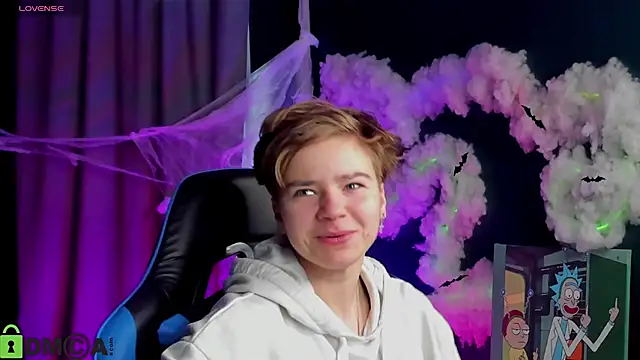 Jean Wilsons online show from 27, 10, 2025