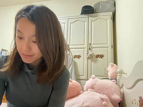 ladypaggy online show from 15, 3, 2025