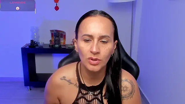 Snapshot of Sara_Charmy chatting on 17, 6, 2026 Sara Charmy online show from 17, 6, 2026