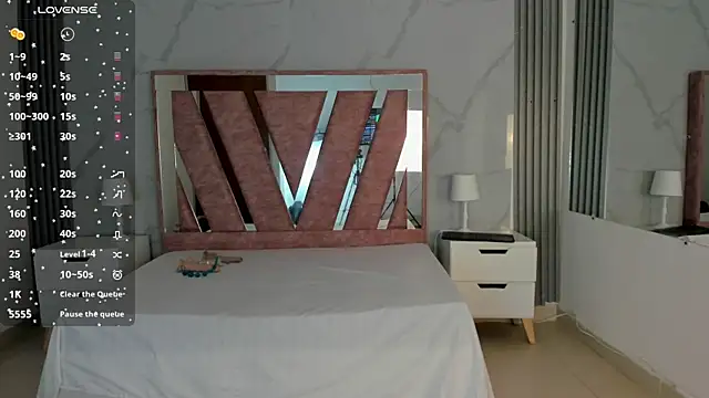 SweetAlana  online show from 8, 9, 2025