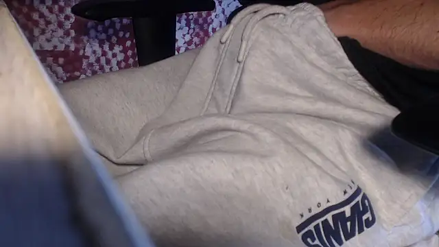 GreekDaddyNickOfficial online show from 29, 9, 2025