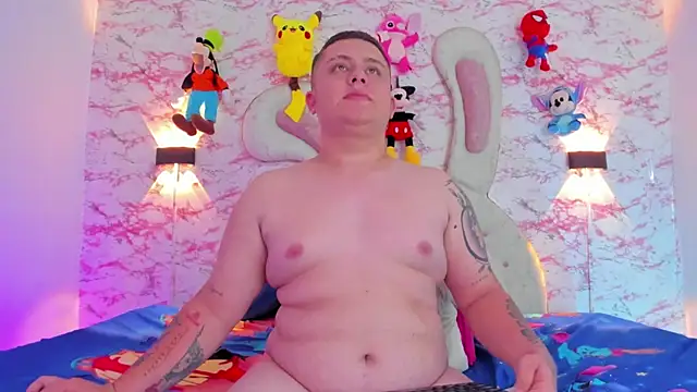 Snapshot of IM_SINAY chatting on 7, 10, 2025 IM SINAY online show from 7, 10, 2025