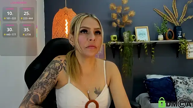 yessila parker online show from 12, 11, 2025