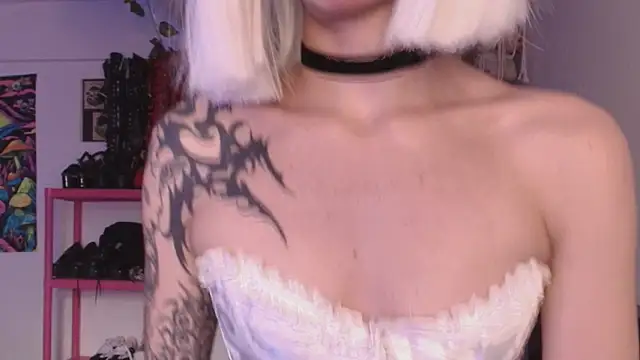 Snapshot of _mollycrystal chatting on 19, 3, 2026 mollycrystal online show from 19, 3, 2026