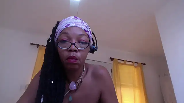 Ladyzee25 online show from 21, 9, 2025
