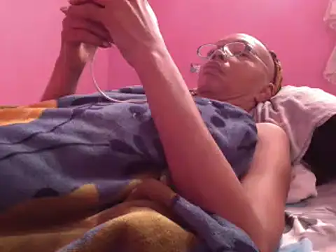 Ladyzee25 online show from 5, 2, 2026