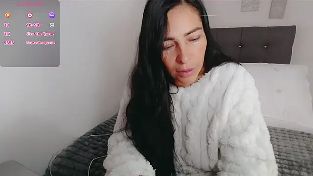 luna lgomez  online show from 28, 11, 2025