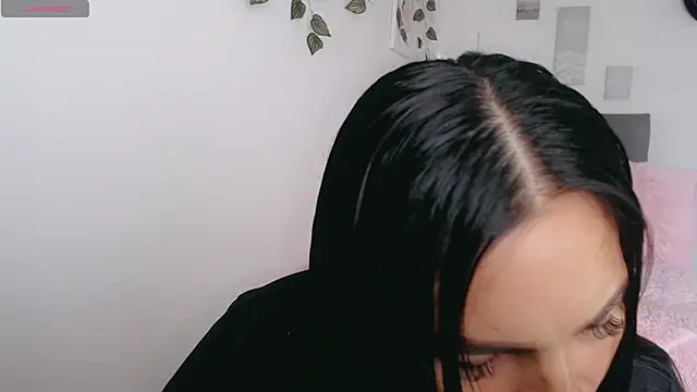 luna lgomez  online show from 22, 2, 2026