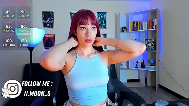 Nezuuuuu  online show from 9, 3, 2025