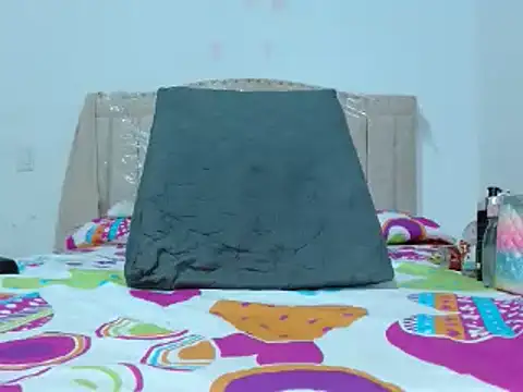 FresitaSquirt24 online show from 9, 3, 2025