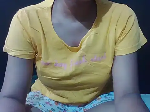 Snapshot of sugandha_bhabhi chatting on 11, 9, 2025 sugandha bhabhi online show from 11, 9, 2025