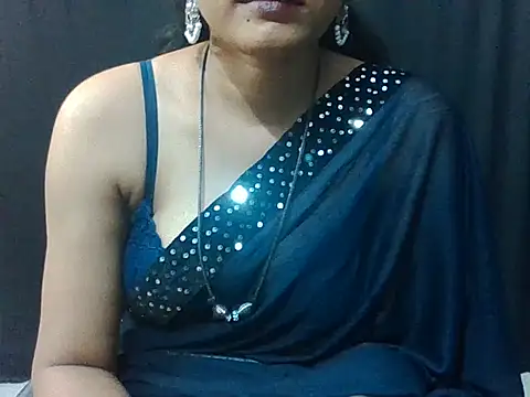 Snapshot of sugandha_bhabhi chatting on 10, 10, 2025 sugandha bhabhi online show from 10, 10, 2025