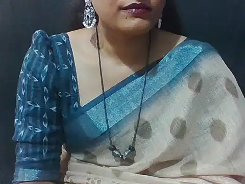 Snapshot of sugandha_bhabhi chatting on 2, 5, 2026 sugandha bhabhi online show from 2, 5, 2026