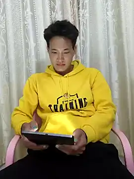 Snapshot of Dannyhobb chatting on 19, 3, 2025 Dannyhobb online show from 19, 3, 2025