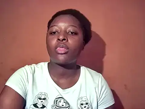 Snapshot of sexyhips2001 chatting on 2, 11, 2025 sexyhips2001 online show from 2, 11, 2025