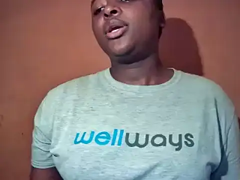 Snapshot of sexyhips2001 chatting on 18, 11, 2025 sexyhips2001 online show from 18, 11, 2025