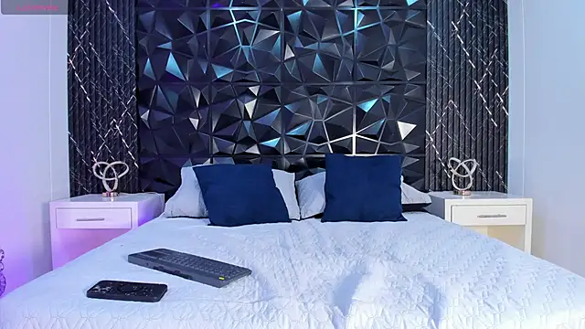 HileySweet online show from 18, 3, 2025