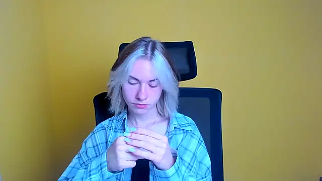 Fiona Night online show from 10, 9, 2025