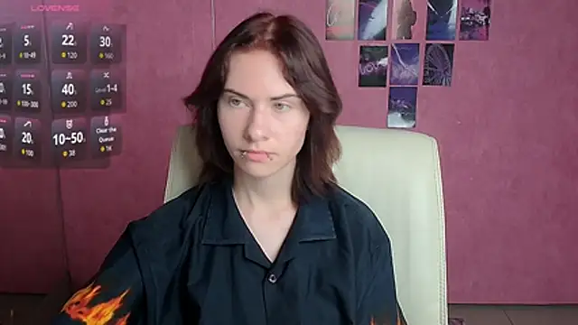 Fiona Night online show from 19, 7, 2026