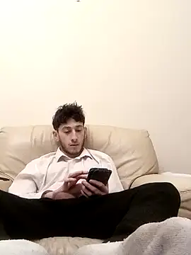 FitYoungChav online show from 7, 3, 2025
