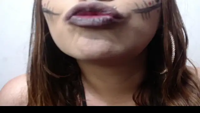 nicollewayne10 online show from 1, 11, 2025