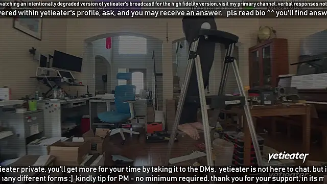 Snapshot of yetieater chatting on 3, 1, 2025 yetieater online show from 3, 1, 2025