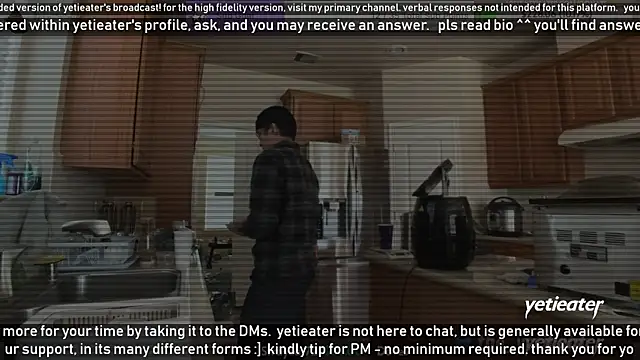 Snapshot of yetieater chatting on 8, 1, 2025 yetieater online show from 8, 1, 2025