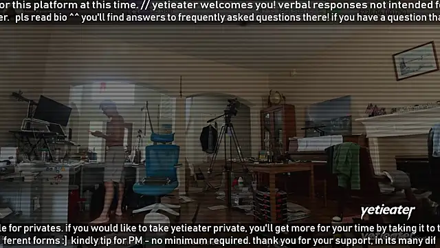 Snapshot of yetieater chatting on 31, 5, 2026 yetieater online show from 31, 5, 2026