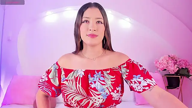 Snapshot of ValeriMilton chatting on 23, 10, 2025 ValeriMilton online show from 23, 10, 2025