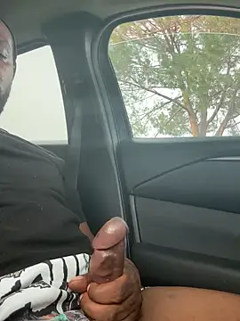 Snapshot of Mouththisbigdick chatting on 31, 3, 2026 Mouththisbigdick online show from 31, 3, 2026
