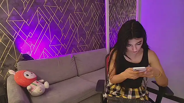 Tahara Romanov online show from 21, 3, 2025