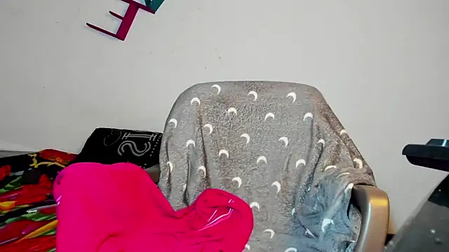 Snapshot of lady_marianita_ chatting on 13, 11, 2025 lady marianita online show from 13, 11, 2025