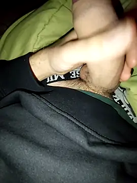 Snapshot of Cazzettostorto99 chatting on 13, 10, 2025 Cazzettostorto99 online show from 13, 10, 2025