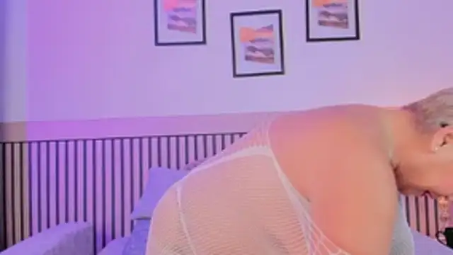 Lucy Milf 68 online show from 21, 11, 2025