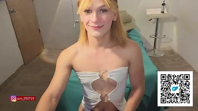 Snapshot of G_obedient_boy chatting on 10, 4, 2026 G obedient boy online show from 10, 4, 2026