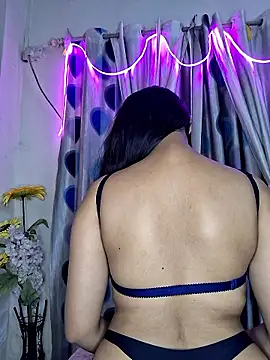 Snapshot of Noor-Bold chatting on 18, 11, 2025 Noor-Bold online show from 18, 11, 2025