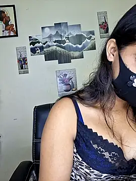 Snapshot of Noor-Bold chatting on 27, 11, 2025 Noor-Bold online show from 27, 11, 2025