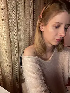 Snapshot of amorearte_m chatting on 7, 1, 2026 amorearte m online show from 7, 1, 2026