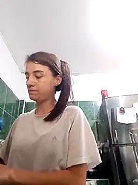 ArianaaGrace online show from 22, 11, 2025