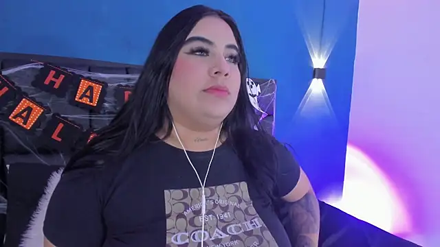 DANESKA HILLER online show from 1, 11, 2025